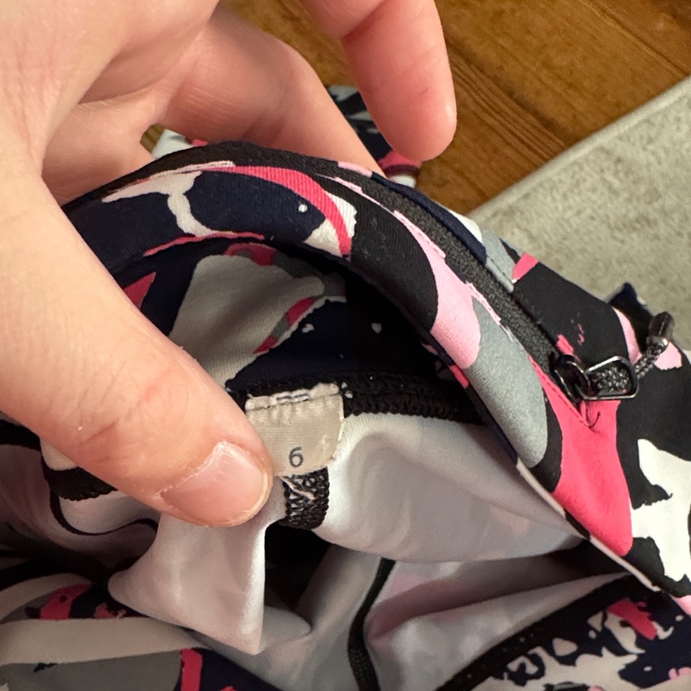 Lululemon Multicolor Abstract 7/8 Leggings - Picture 5 of 5